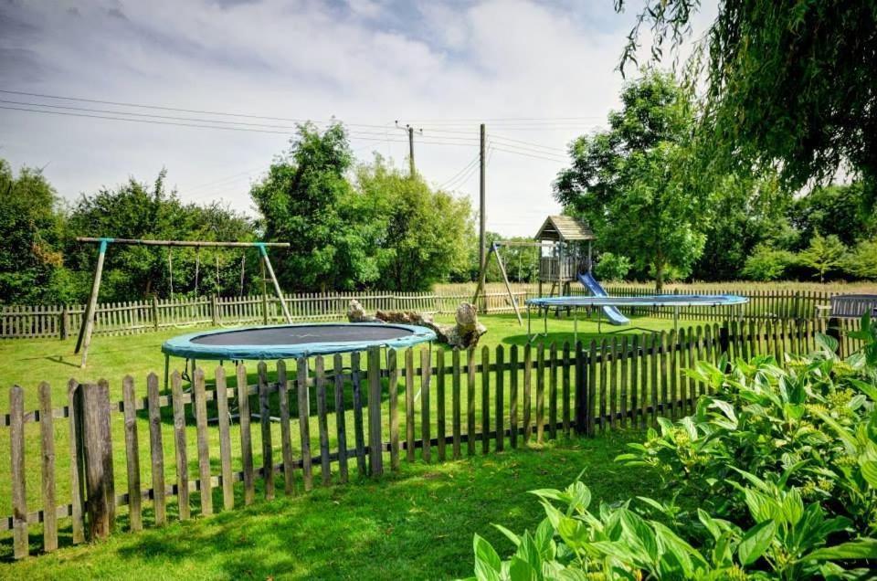 East Green Farm Cottages - The Granary Saxmundham Exterior foto